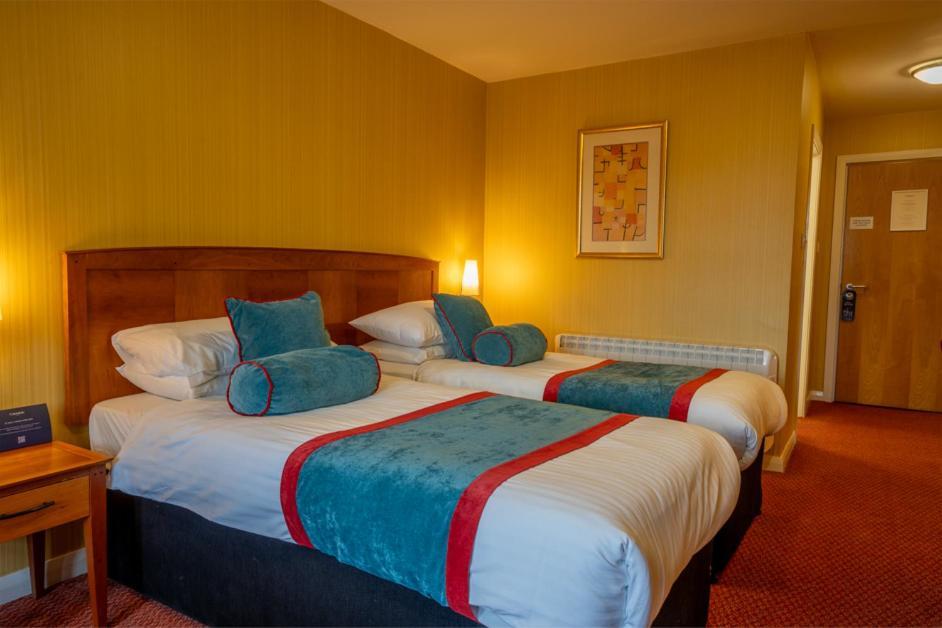 Cairndale Hotel & Spa Дъмфрийс Екстериор снимка