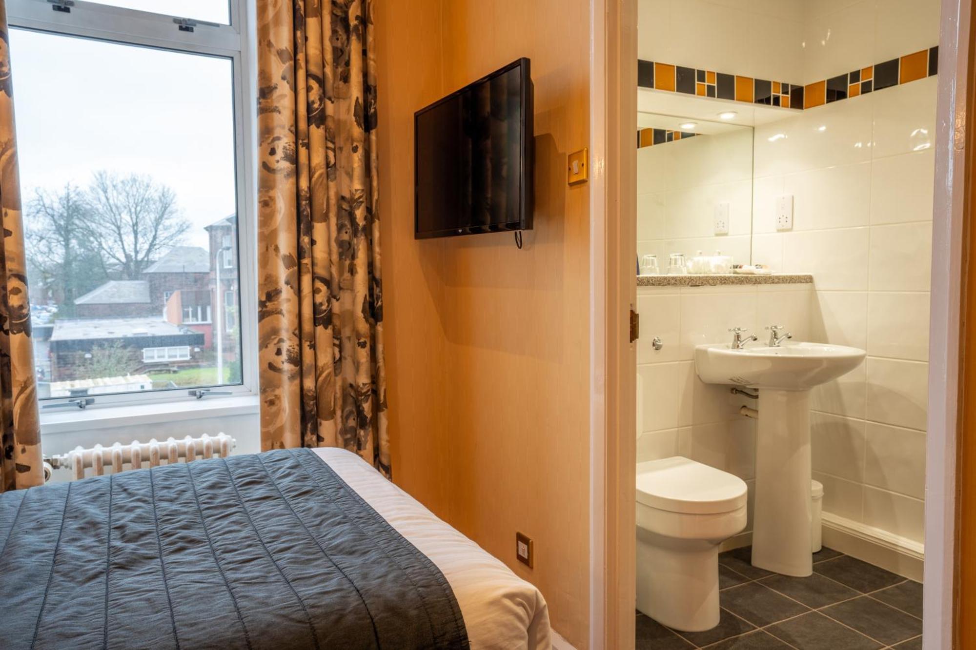 Cairndale Hotel & Spa Дъмфрийс Екстериор снимка
