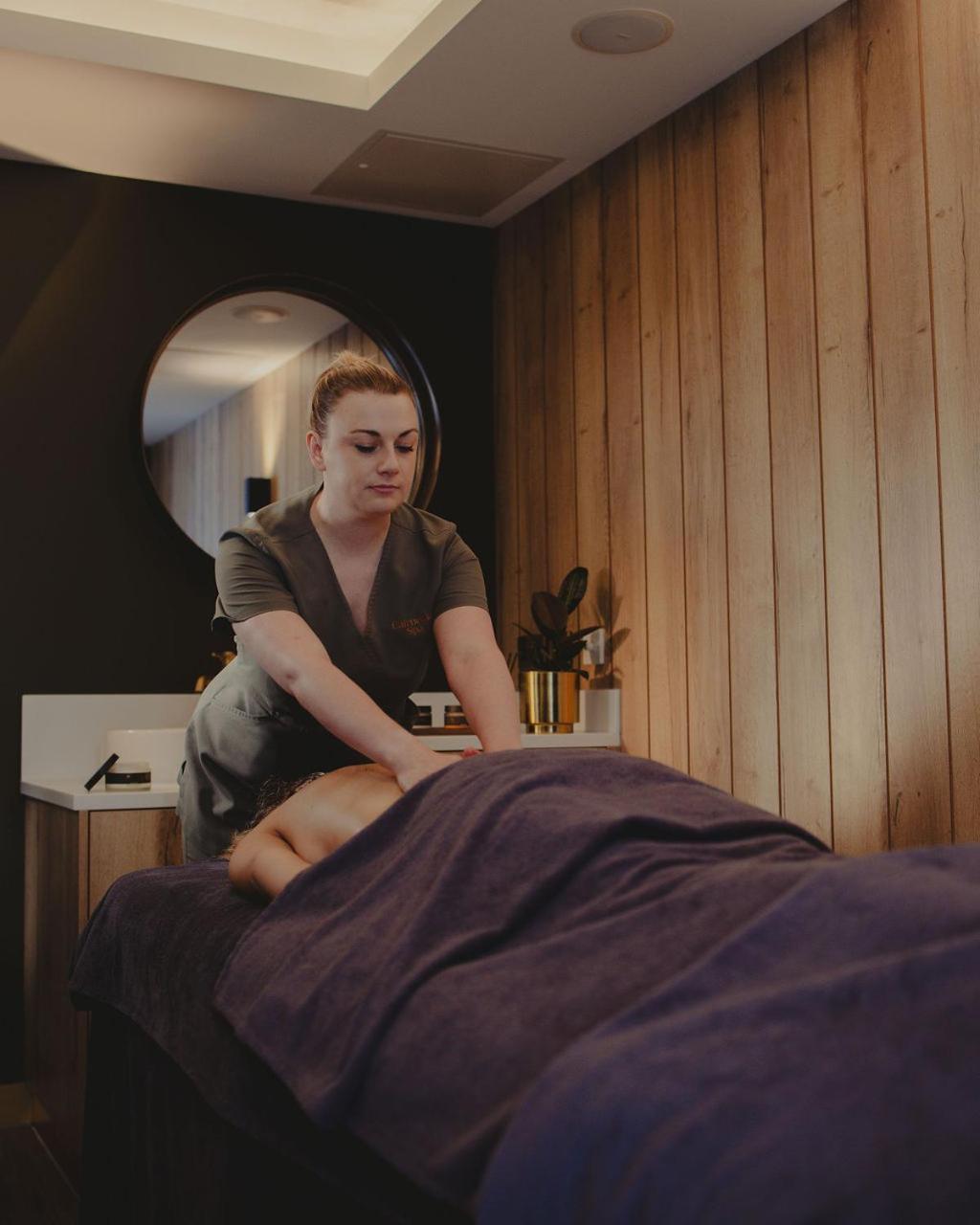 Cairndale Hotel & Spa Дъмфрийс Екстериор снимка