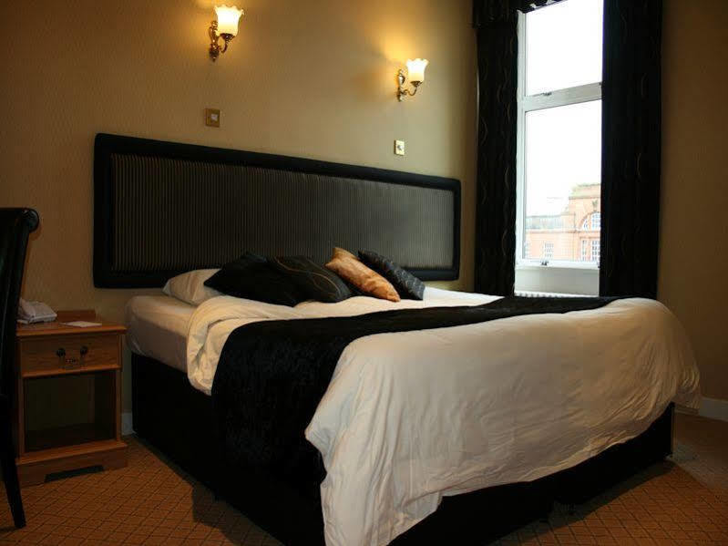 Cairndale Hotel & Spa Дъмфрийс Екстериор снимка
