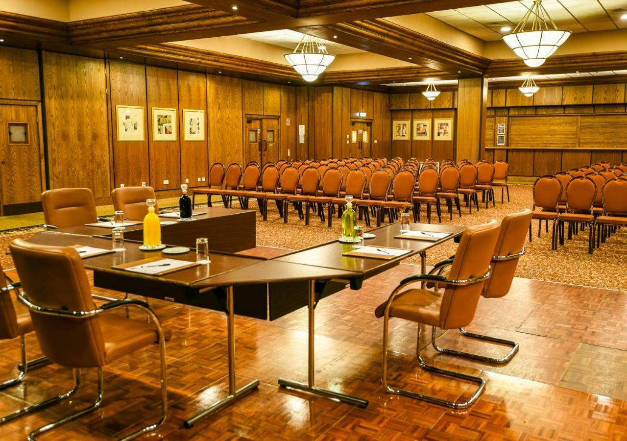 Cairndale Hotel & Spa Дъмфрийс Екстериор снимка